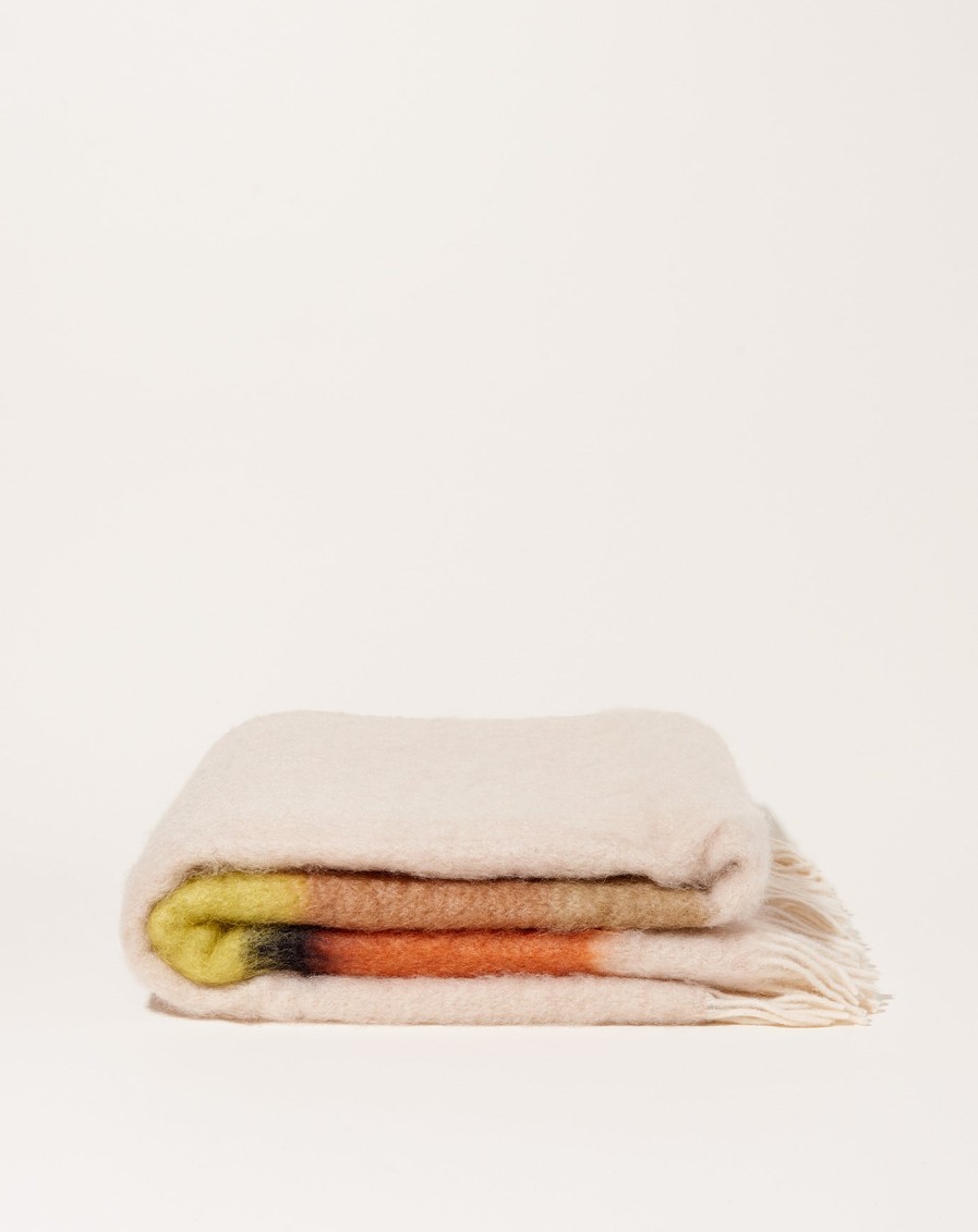 Home Mantas Ezcaray | Serenity Throw