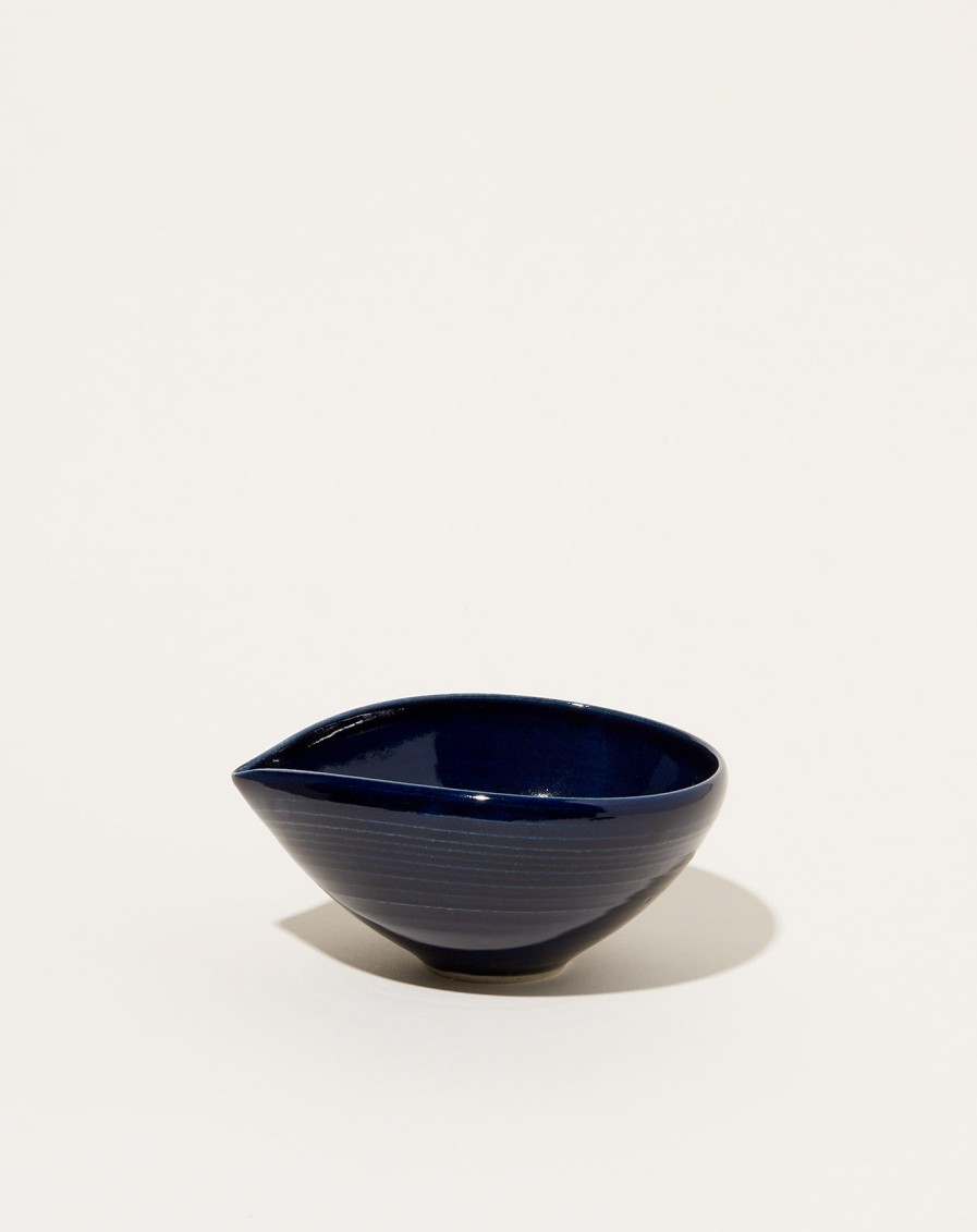 Home Monohanako | Medium Almond Bowl In Dark Blue