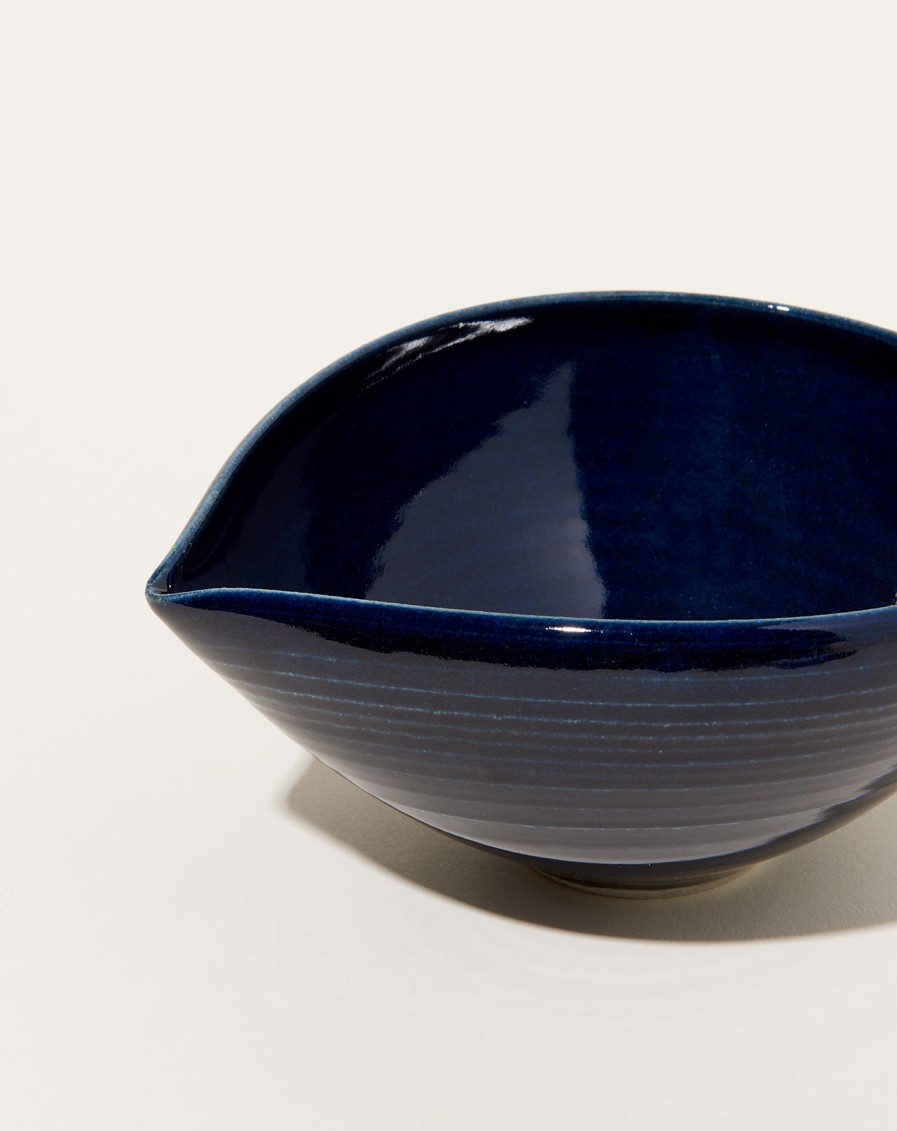 Home Monohanako | Medium Almond Bowl In Dark Blue