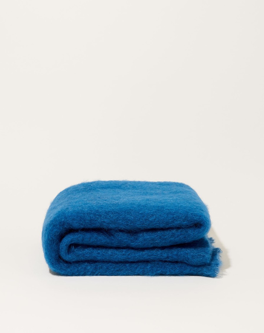 Home Mantas Ezcaray | Mohair Lisos Throw In Ultramarine